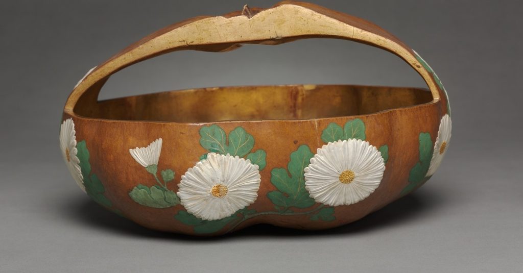 Gourd Basket with Chrysanthemum Design by Ogata Kōrin (Japanese, 1658–1716)