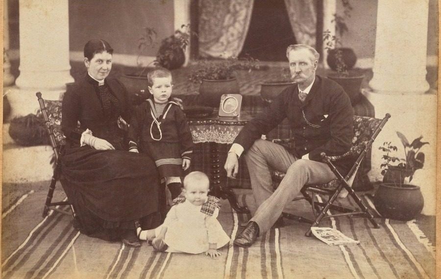 Col. Carpendale and family, Neemuch (recto, bottom) by Raja Deen Dayal (Indian, 1844–1905)