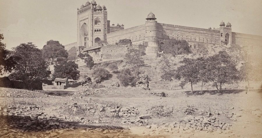 Fort of Futheypoor Sikre near Agra. The Residence of the Emperor Akbar by Samuel Bourne (British, 1834–1912)