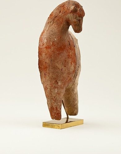 Vessel in the shape of a horse