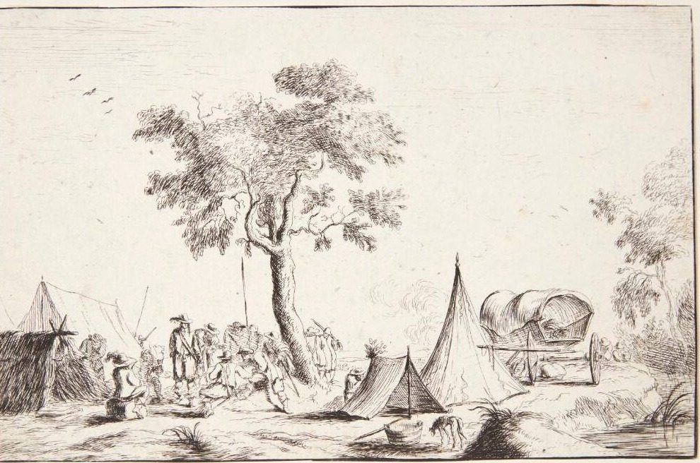 Lejrplads med et træ i midten, t.h. et spidst telt by Robert van den Hoecke